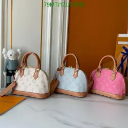 Material: Canvas + genuine leather Dimensions: 23.5*17.5*11.5CM Model 27526/27525/28272 #B67332 Material: Canvas + genuine leather Dimensions: 23.5*17.5*11.5CM Model 27526/27525/28272 #B67332