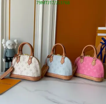Brand L Material: Canvas + genuine leather Dimensions: 23.5*17.5*11.5CM Model 27526/27525/28272 #B67332 Brand L Material: Canvas + genuine leather Dimensions: 23.5*17.5*11.5CM Model 27526/27525/28272 #B67332