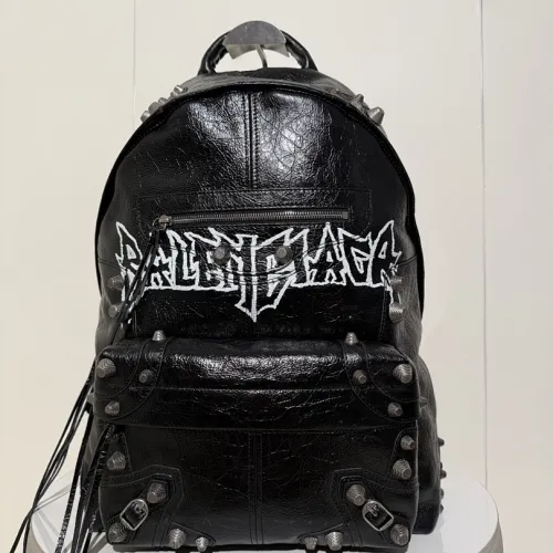 Balenciaga 188024 Le Cagole Backpack in Cracked Lambskin Size 35x46x18CM #B62916