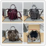 Balenciaga Bucket Bag: Burgundy Leather, Studded Edges, A Bold Fashion Statement size:30×23×17cm #B54159
