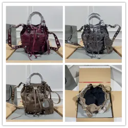 Balenciaga Bucket Bag: Burgundy Leather, Studded Edges, A Bold Fashion Statement size:30×23×17cm #B54159