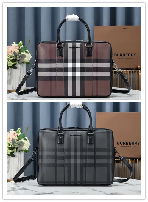 Burberry Men's Casual Messenger Handbag #999934104