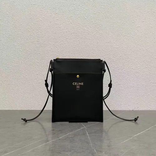 Celine 100812 Sharp Pouch Phone Bag in Lambskin Size 24x19.5x1CM #B62901