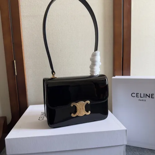 Chic Black Patent Leather Celine Handbag With Signature Gold Hardware For Fashionistas size:18×13×6cm #B54299