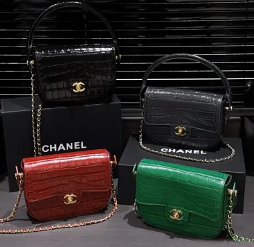 Chanel Croc Emboss Mini Handle Flap AS6424 14×19×5.5cm #B67271 Chanel Croc Emboss Mini Handle Flap AS6424 14×19×5.5cm #B67271