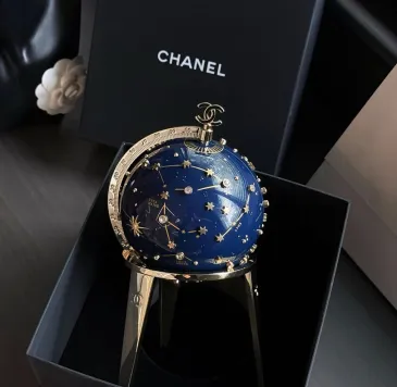 Chanel Acrylic Globe Evening Clutch AS6272 #B66160
