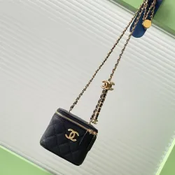 Chanel Quilted Caviar Leather Mini Vanity Bag With Gold Chain Strap And CC Logo size:11×8×7cm #B54335