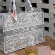 Dior AAA+ Handbags #99898688