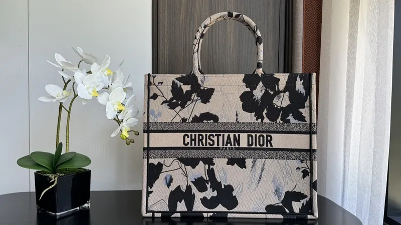 Dior Book Tote AAA+ Original Quality Tiger #B37140