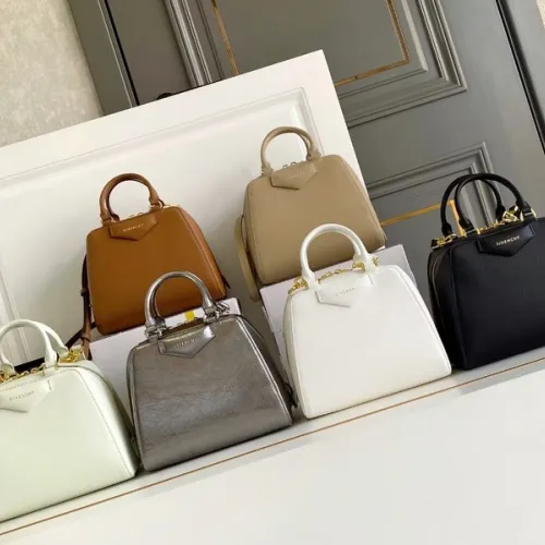 Givenchy Handbags Anyigona Cube #B52272
