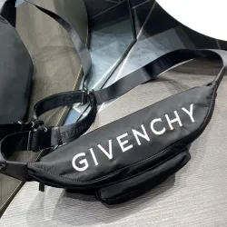 Givenchy body bag black 4G logo bum bag #B52280