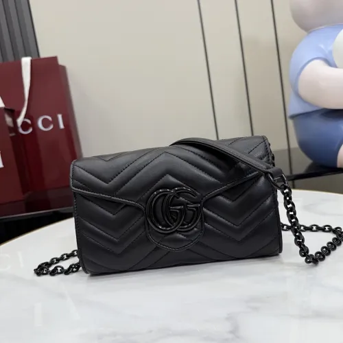 Gucci GG Marmont Quilted Leather Chain Bag, 20 x 12 x 4 cm #B63200