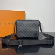 Louis Vuitton District Damier Graphite messenger bag #999931770