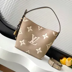 Louis Vuitton Handbag Monogram Empreinte #B56985 Louis Vuitton Handbag Monogram Empreinte #B56985