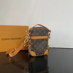 Louis Vuitton Handbag Pharrell Williams Size:16x21x6cm #B48193