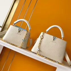  Handbags Capucines Taurillon #B51109