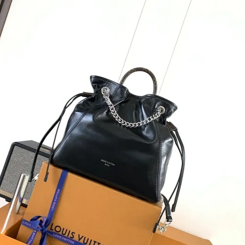 Louis Vuitton M25522 Off Duty Sheepskin Backpack with Chain 25 x 10 x 24cm #B61865