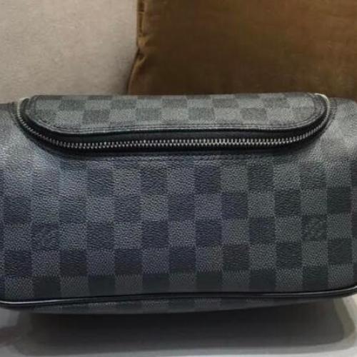 Louis Vuittou AAA Handbags #99895821
