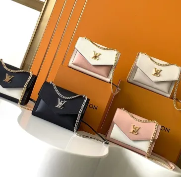 LV MyLockme BB Mini Crossbody M51418 L18xW17xH12.5cm #B67226