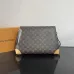 Louis Vuitton Shoulder Bags Hide Away #B51550
