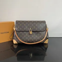  Shoulder Bags Hide Away #B51550