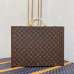 Louis Vuitton Monogram hard sided Briefcase/Suitcase Unisex brown #999930589