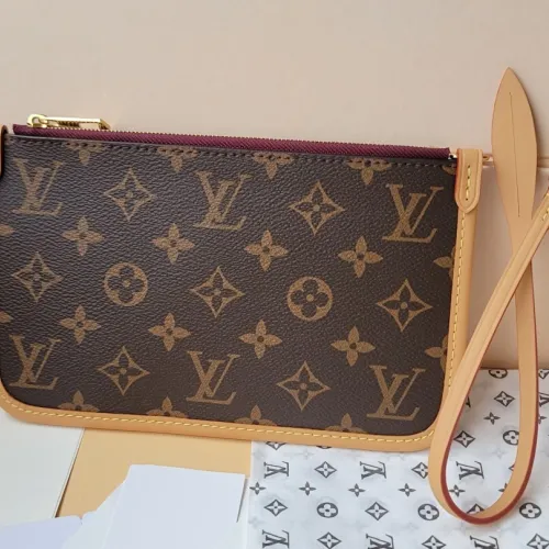 Louis Vuitton M46203 Original Version CARRYALL Small Monogram Pouch (Single Color) #B59477