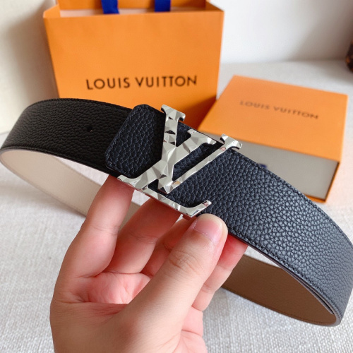 Men's Louis Vuitton AAA+ Belts #999933041