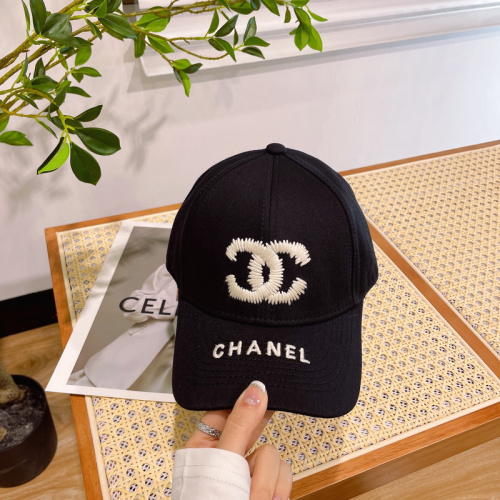 Chanel Caps&Hats #999932130