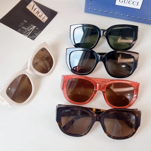 Gucci AAA Sunglasses #B53300