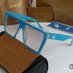 Gucci Sunglasses #999935539
