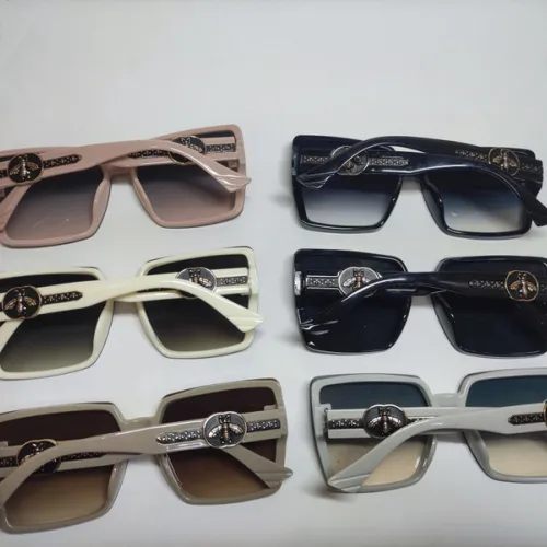 Gucci Sunglasses #9999932603