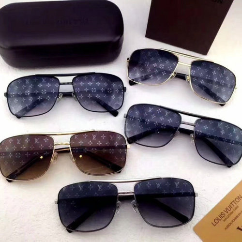 Louis Vuitton AAA Sunglasses #99896458