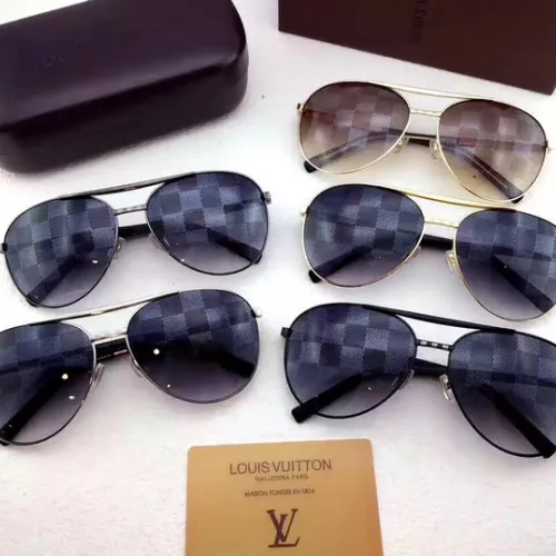 Louis Vuitton AAA Sunglasses #99896459