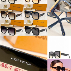 Louis Vuitton AAA Sunglasses #9999928124