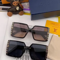Louis Vuitton prevent UV rays exquisite luxury AAA Sunglasses #B38924