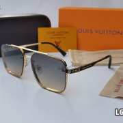 Louis Vuitton Sunglasses #999935486