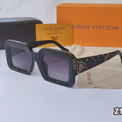 Louis Vuitton Sunglasses #999935494