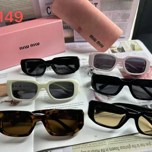 MIUMIU   Sunglasses #B50340