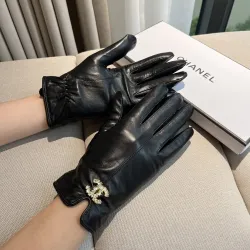 Chanel Glove #B42910