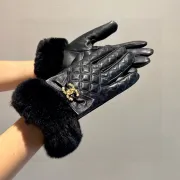 Chanel Glove #B42914