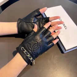 Chanel Glove #B42930