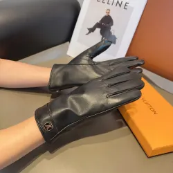 Louis Vuitton Glove #B42875