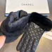 Prada Glove #B42957