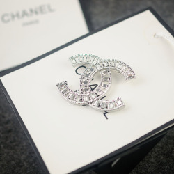Chanel brooches #9127635