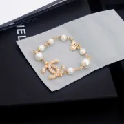 Chanel brooches #99907590