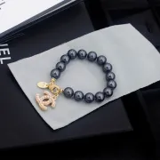 Chanel brooches #99907595