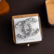 Chanel brooches #B55164