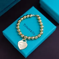 Tiffany Classic Heart Pendant Bracelet   Women's Toggle & Link Styles #B52232
