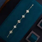 van cleef Bracelet #B55380